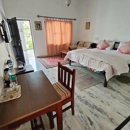 Royal Farm Bharatpur Apartment Room photo